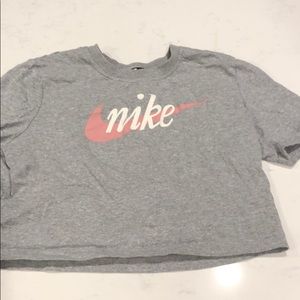 NIKE crop top
